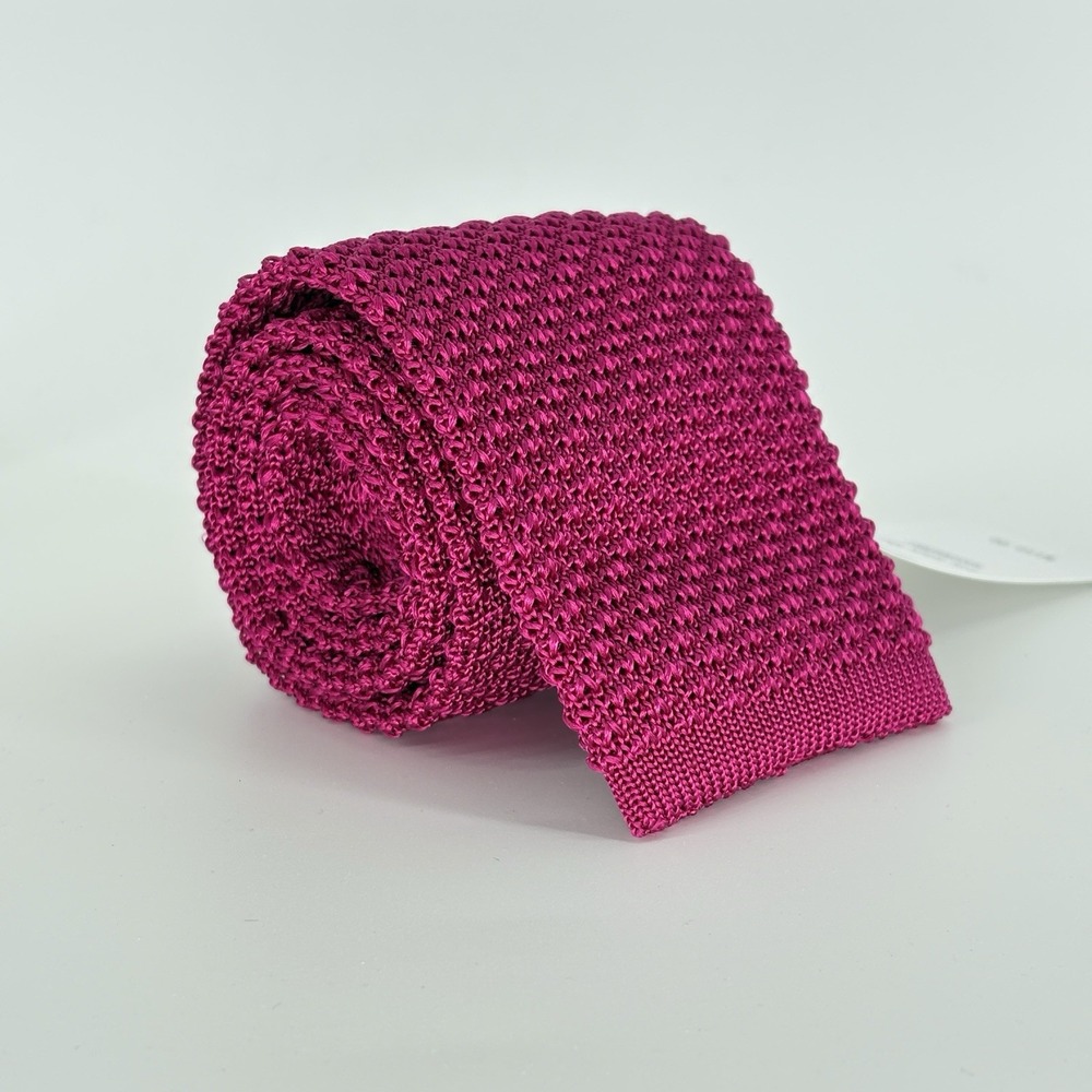 BEN SILVER CHARLESTON Raspberry Red 100% SILK KNIT SQUARE END TIE Grenadine
